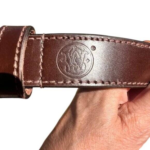 Smith & Wesson Mens Genuine Leather Brown Reinforced Gun Belt With Brass Buckle - Picture 2 of 7
